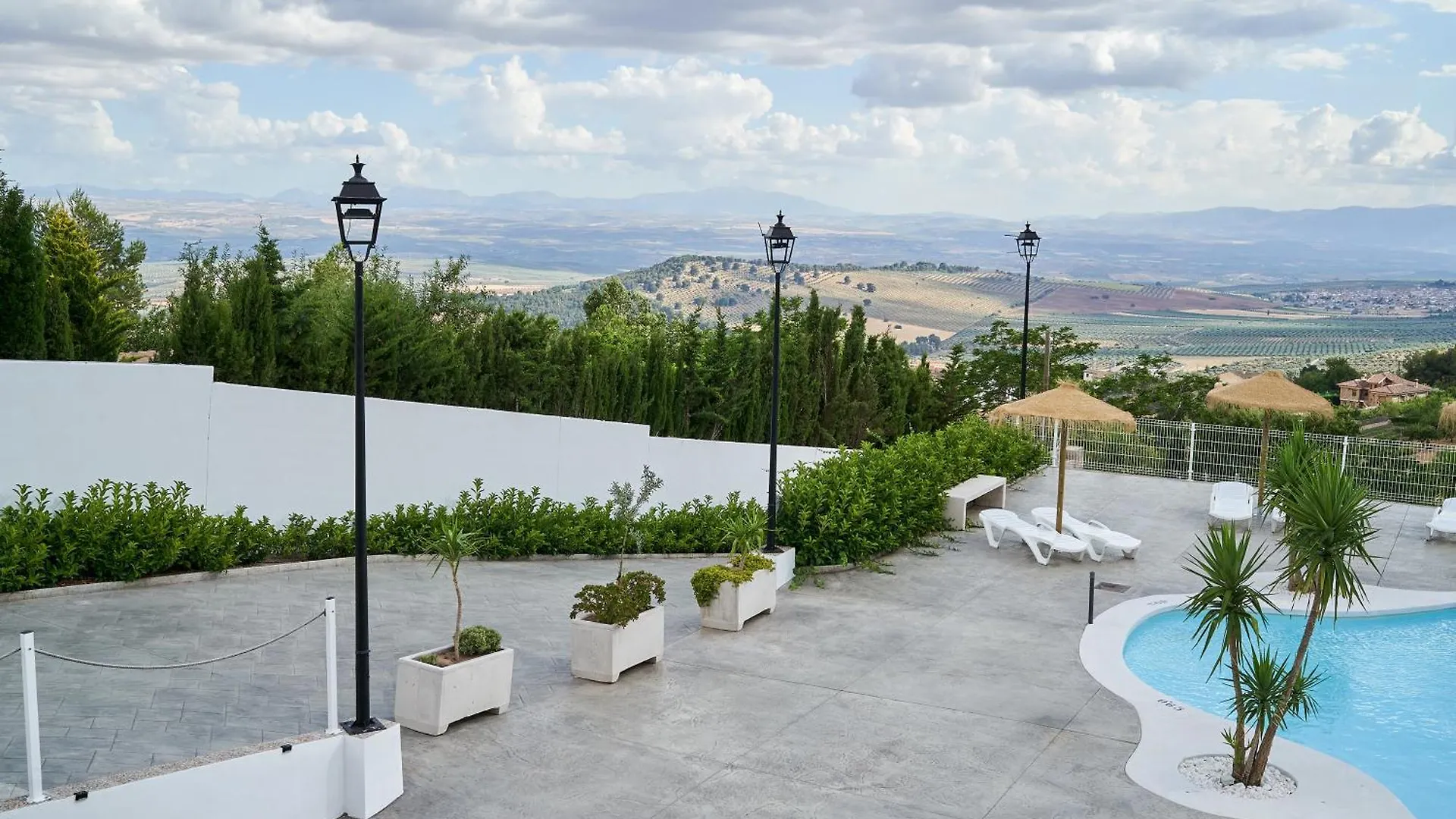 Villa Canela Íllora 0*,